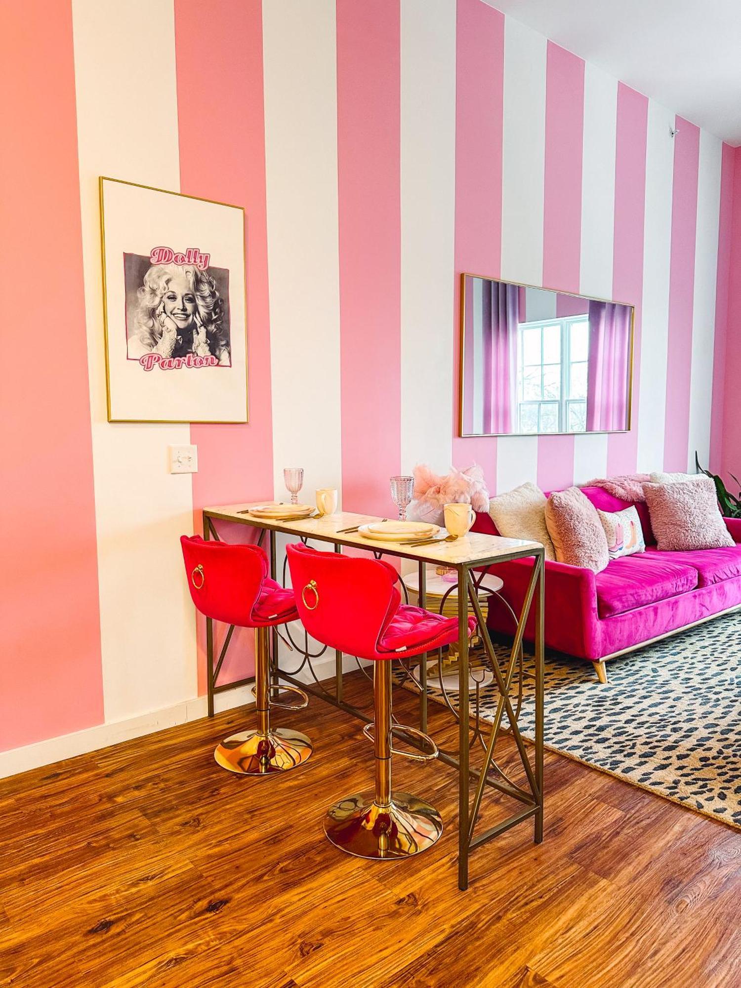 Dolly'S Delight - Boutique Bliss Mins From Broadway Villa Nashville Exterior photo